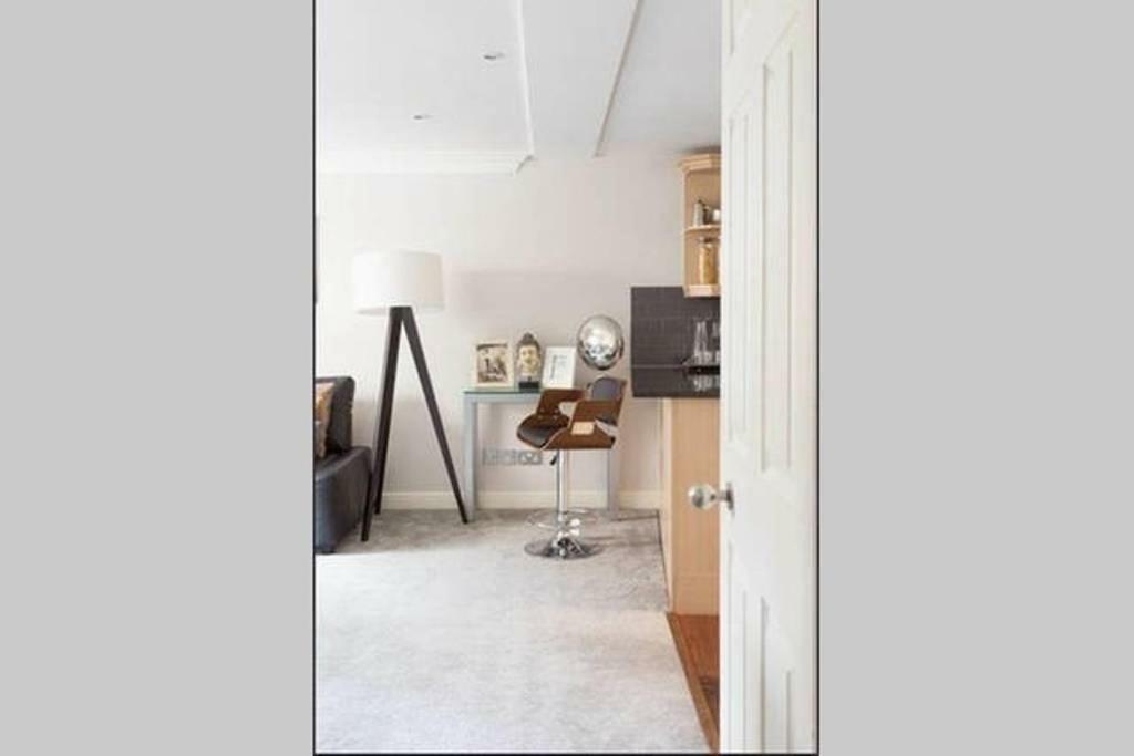 Heart Of Mayfair - Stunning Apartment London Eksteriør billede